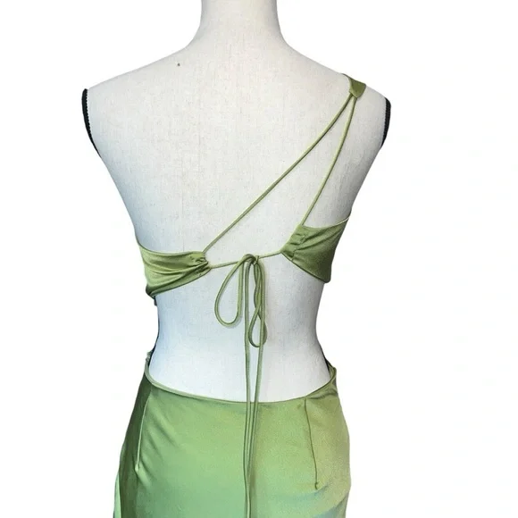 Showpo. Kaniva Midi Dress One Shoulder Open Back Dress in Olive Green Size 6 - Picture 5 of 16